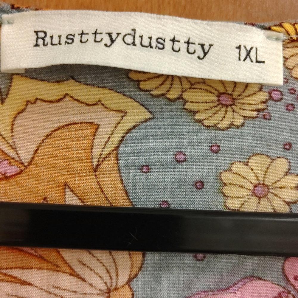 RusttyDustty Boho Floral V-Neck Mini Dress - Picture 2 of 8